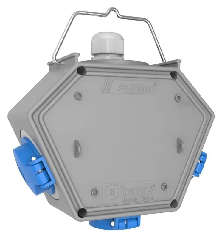 IP44 Polybox CEE Norm 1/16A. 3 Ad. Box